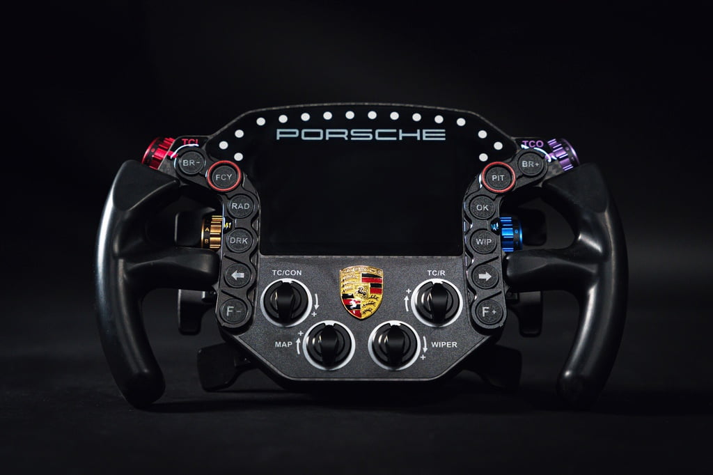 GRID by SimLab Porsche 911 RSR Steering Wheel SimRaceBlog