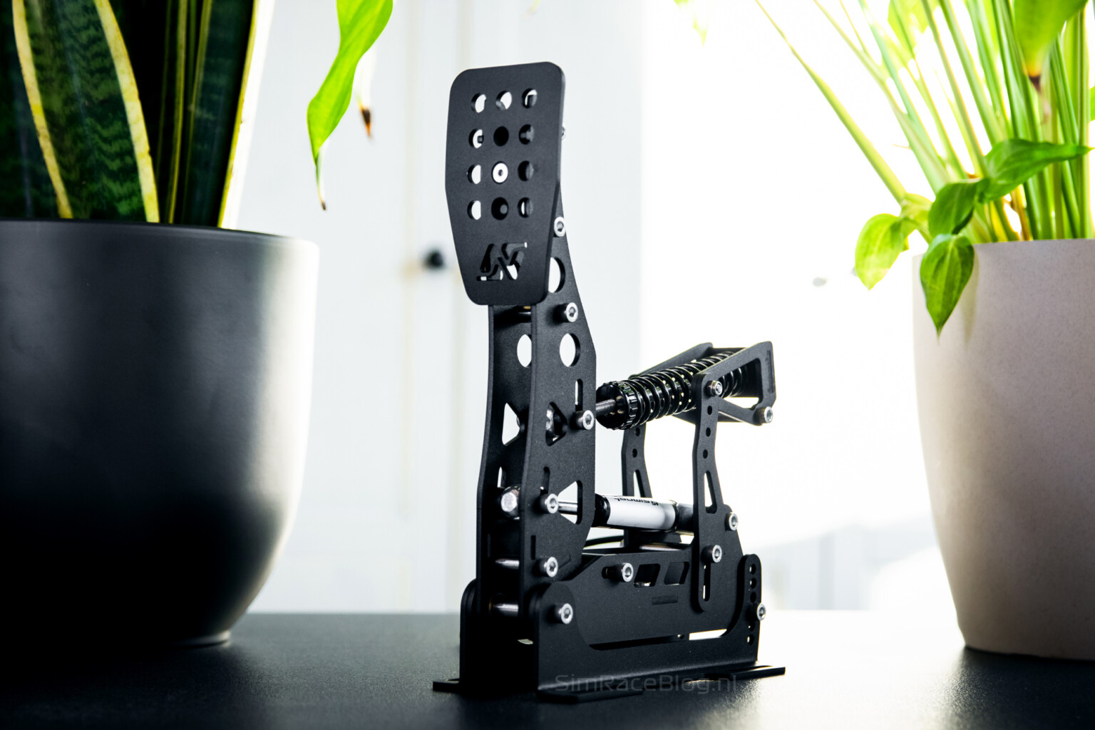 Simnet Racing SP Pro Loadcell Pedal Set – SimRaceBlog